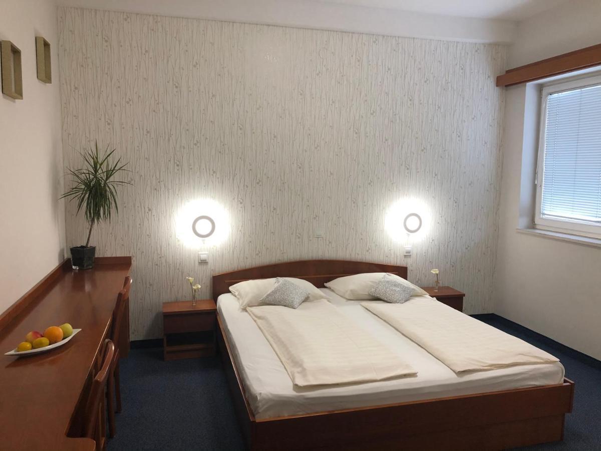 Hotel Bajt Maribor Ngoại thất bức ảnh